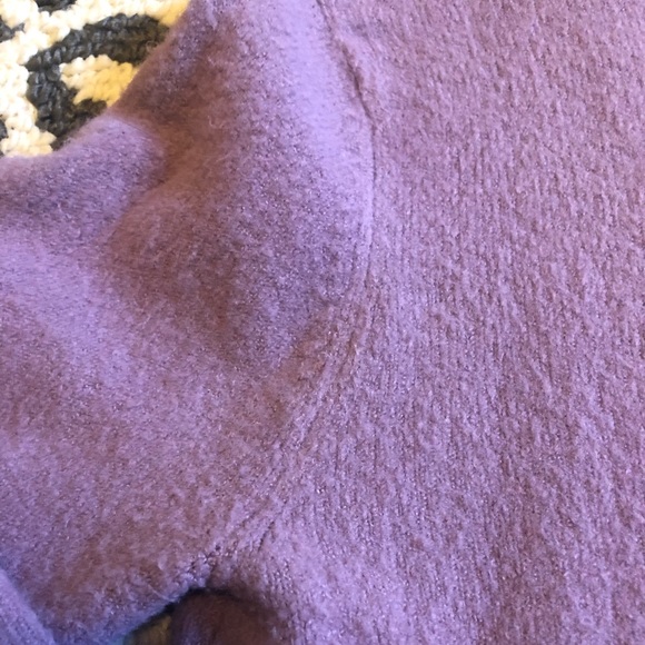 Aeropostale slim fit fuzzy purple sweater. Size M. - Picture 8 of 8